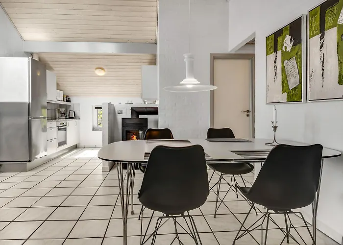 With And Pool By The Sea - Sj670 Vakantiehuis Harboør