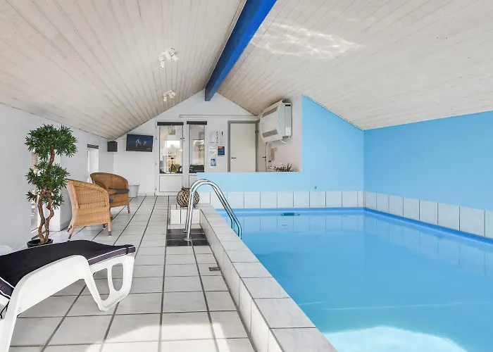 Vakantiehuis With And Pool By The Sea - Sj670 Harboør