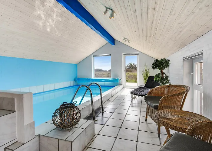 With And Pool By The Sea - Sj670 Vakantiehuis Harboør