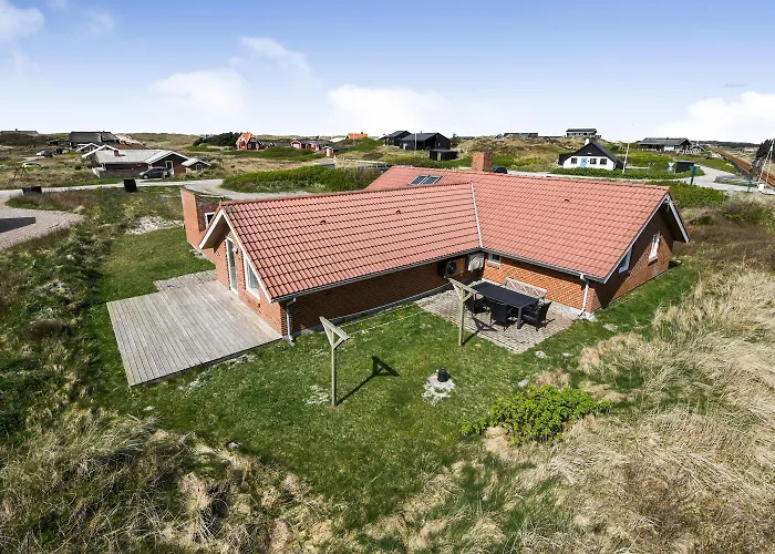 Vakantiehuis With And Pool By The Sea - Sj670 Harboør