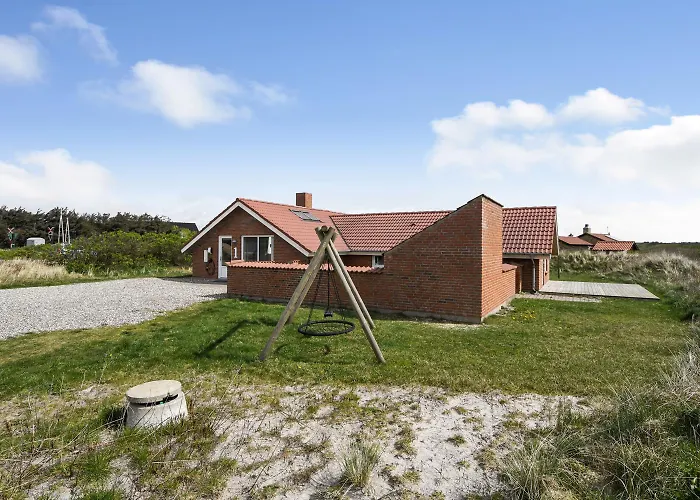 Vakantiehuis With And Pool By The Sea - Sj670 Harboør
